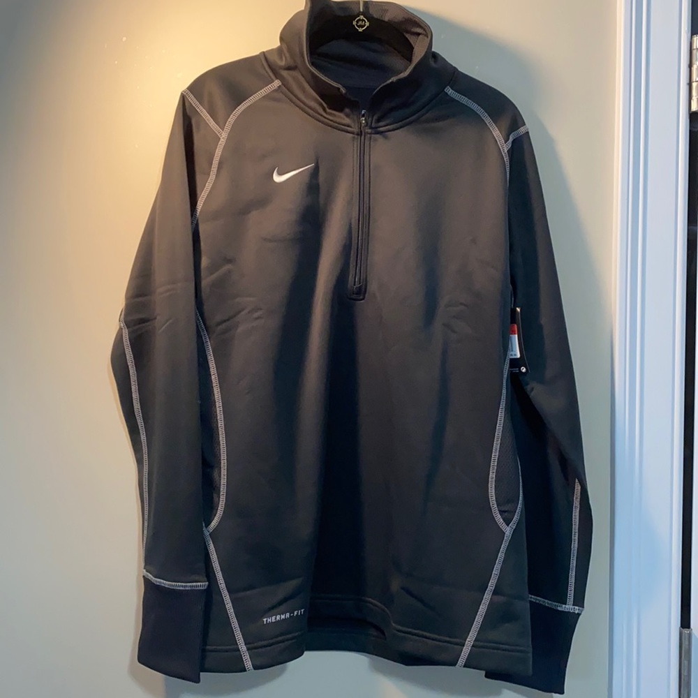 Nike Quarter Zipped Therma-fit Sweater